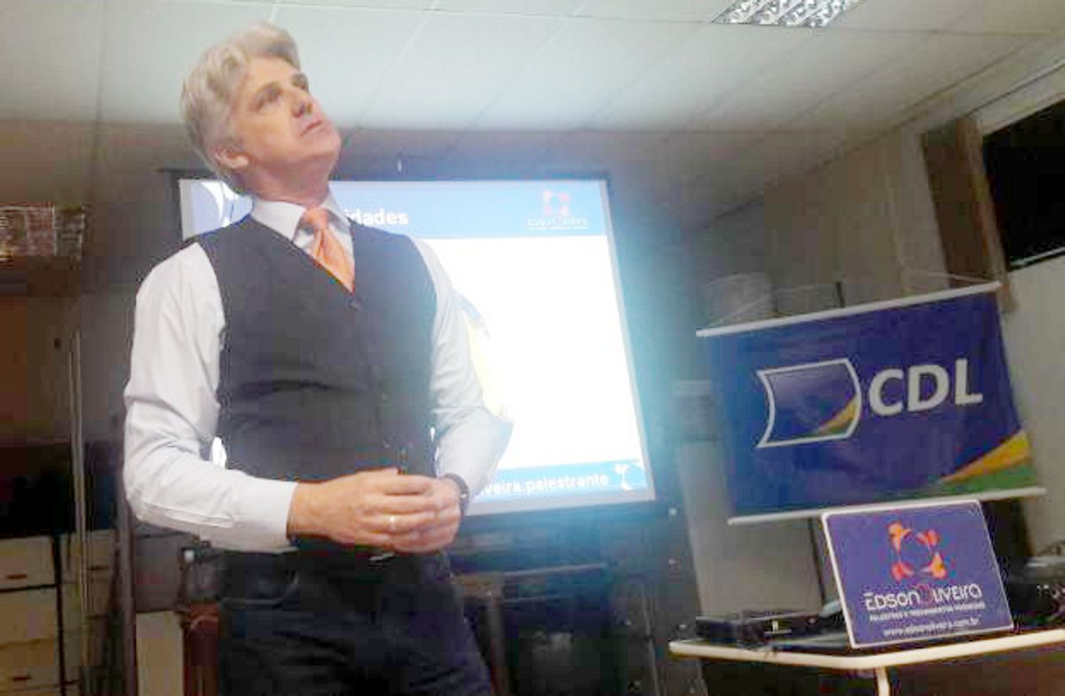 Edson Oliveira transmite dicas aos participantes